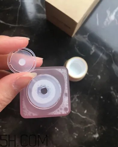 御泥坊爽肤水好用吗?御泥坊爽肤水怎么用?