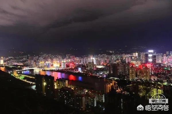 到了夜晚,兰州哪个建筑物吸引你?