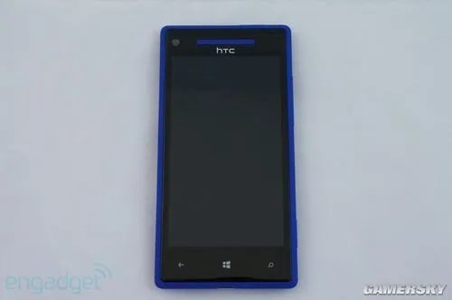 HTC WP8新机8X/8S海量真机图赏!后背很销魂