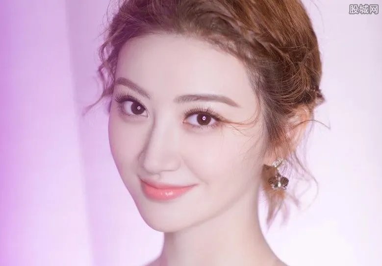 景甜是景俊海女儿吗 景甜父母及背景大公开